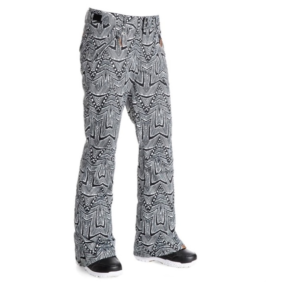 Size S Roxy Nadia snow pants - Picture 1 of 16